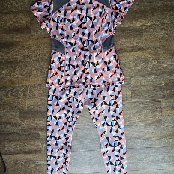 Karma Workout Set Large - Picture 2 of 4